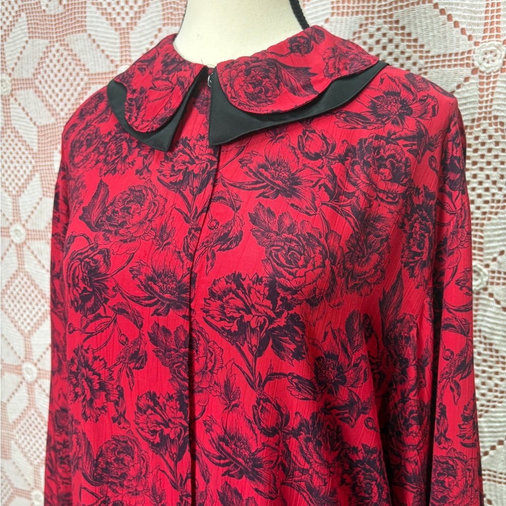 Como Floral Blouse w/ Contrast Collar – Made in Hong Kong Sz 14
